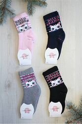 Шкарпетки махрові з кошеням Hello, Friends для дівчинки Pier Lone