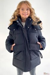 Куртка зимова з об&acuteємними кишенями для дівчинки Puros Poro