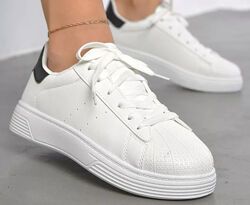 Кросівки  36-41 р. Новинка