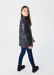 Демисезонная куртка на девочку Reserved 140-146р Состояние отличное