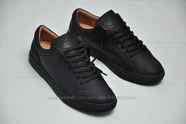 SOLOVAIR. Англия. Кожаные кроссовки сникерсы. UK 7,5 на стопу 26 - 26,5 см.