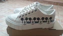 Жіночі снікерси Desigual розмір 41 з Mickey Mouse