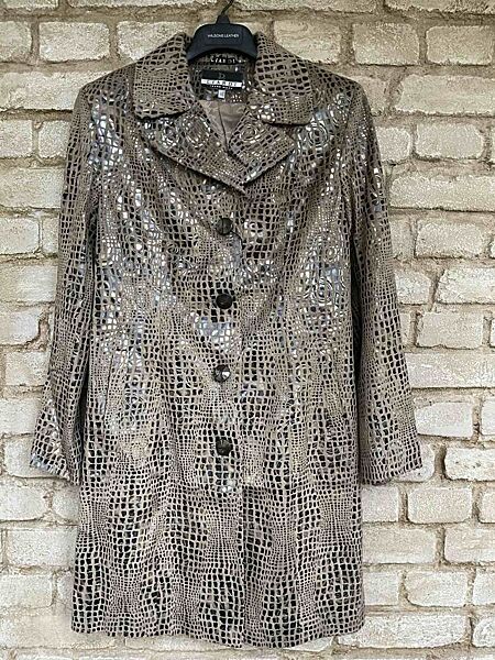 Стильный мягенький -весенний женский плащ  пальто Liardi Размер 48