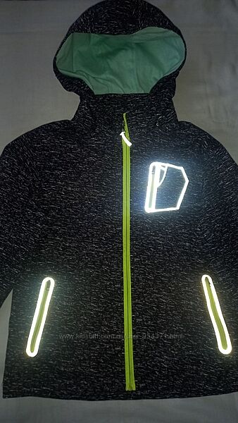 Замечательная куртка-ветровка Joiks на 8-9лет р.128-134 Состояние отличное