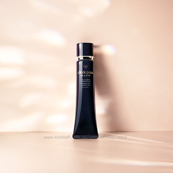 Cle de Peau Beaute VOILE CRME CORRECTEUR N корректирующая база . Супер. 