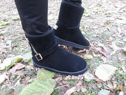 #3: Замшевые угги