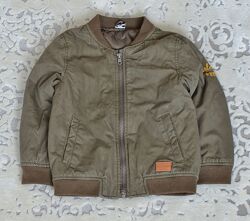 F&f, дитяча куртка бомбер для хлопчиків в дуже хорошому стані 