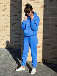 Костюм жіночий