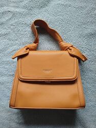 Сумочка компактна