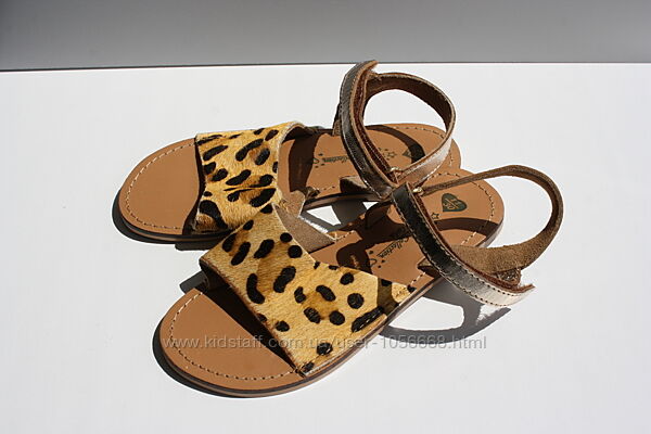 Шкіряні босоніжки Sandal collection girls 29/30 розмір 18.7 см