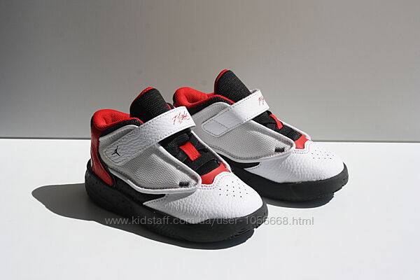 Дитячі кросівки Nike Jordan Max Aura 26 розмір оригінал