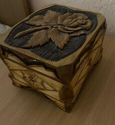 Шкатулка деревянная ручной работы Роза