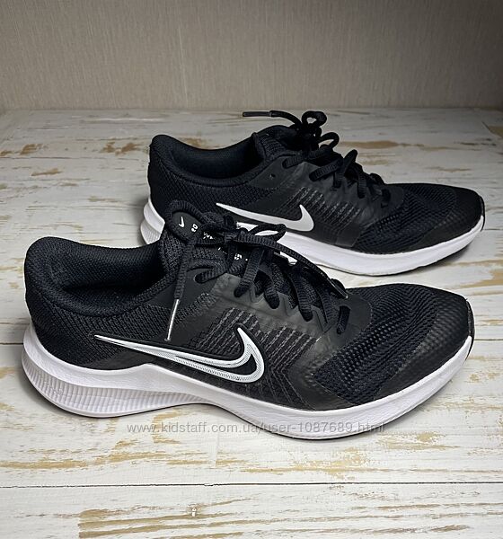Кросівки  Nike розмір 38 