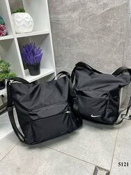 Чорна крутезна вмістка спортивна сумка-рюкзак 5121