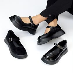 Модельні чорні туфлі на шлейці круглий носик сучасний дизайн 20340,20341