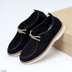 Легкі чорні черевики з перфорацією на весну доступна ціна 20586