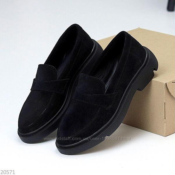 Чорні жіночі замшеві туфлі лофери натуральна замша сучасний дизайн 20571