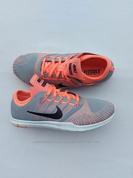 Кросівки Nike р.37,5