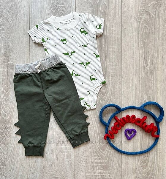 Костюм Carters