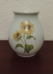 Красивая немецкая ваза Подсолнух Royal Bavaria. Высота-12.5см