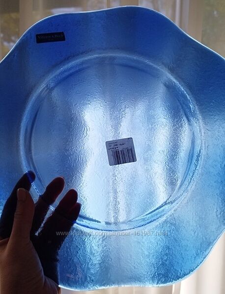 Синяя большая тарелка-блюдо Villeroy & Boch цветное стекло. 