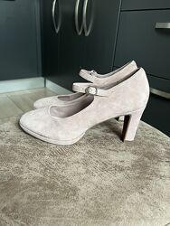 Туфлі дуже гарні Розмір 40