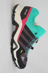 Кросівки adidas outdoor kids girls terrex-us--6-eu--38--устілки-25,1 см