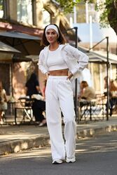 #2: 1882000 Білий