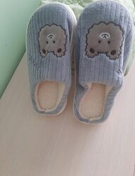 Мягкі плюшеві тапочки 