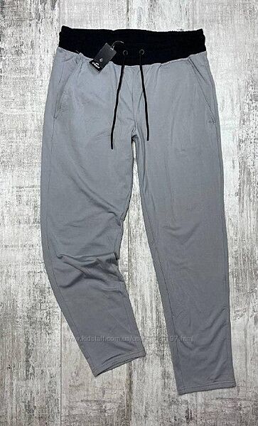 Спортивні штани для чоловіка утеплені  crivit.