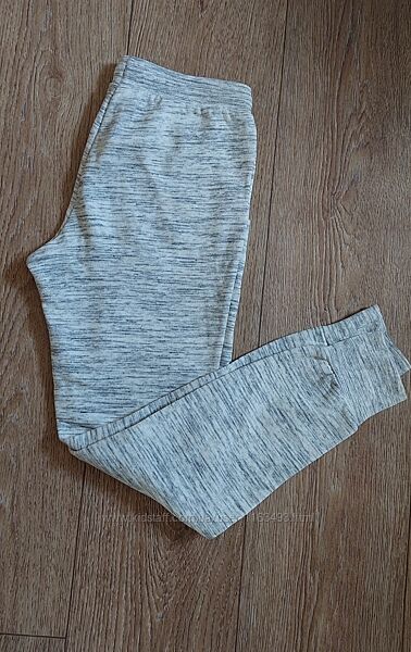 Спортивные штаны 