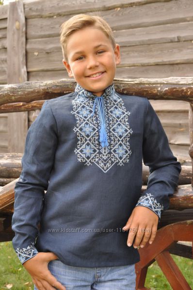 Дитяча вишита сорочка для хлопчика з синього льону