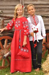 Яскравий святковий комплект для дітей в українському стилі 