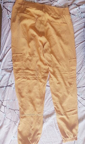 Лёгкие ждогеры-брюки esmara