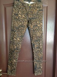 джинсы леопард H&M