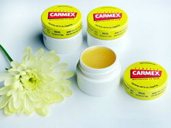 Лікувальний бальзам для губ Carmex Classic Lip Balm Medicated баночка 7,5 г