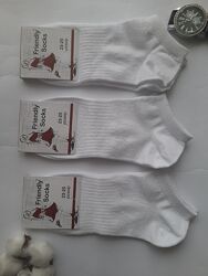 Шкарпетки 37-40 розмір короткі білі з фіксуючою резинкою на стопі 