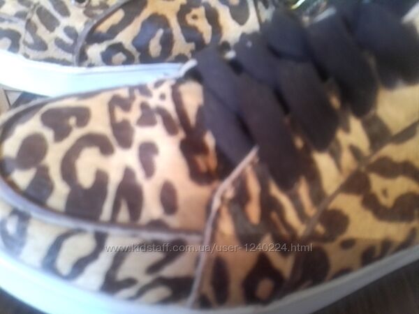 Кросівки жіночі снікерси леопардові 