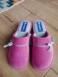 Красиві мякі капці inblu