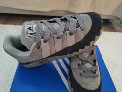 Утеплені кросівки ADIDAS 44 розмір 28-29см
