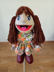 Настя кукла на руку с открывающимся ртом
