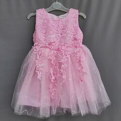 Дитяче плаття на 2 - 3 рочки ошатне святкове гарне для дівчинки рожеве