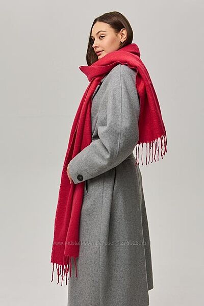 В наличии широкий шарф с бахромой zara