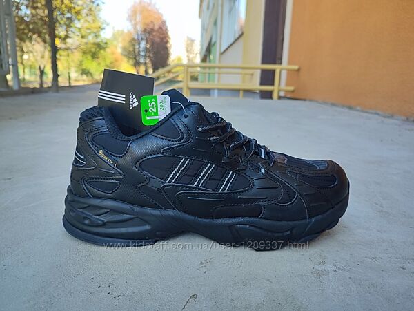 Мужские зимние кроссовки Adidas IVY Park Savage V4 Адидас Айви Парк черные 