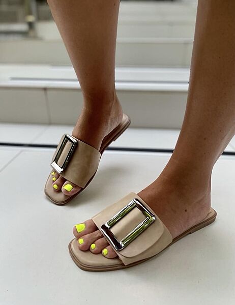 Шльопанці жіночі Seben T97-3 бежеві літо еко-шкіра