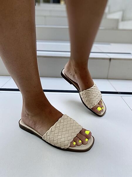 Шльопанці жіночі L&M 314-3 бежеві літо еко-шкіра