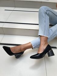 Туфлі жіночі LORETTA A323-1 чорні весна-осінь еко-шкіра