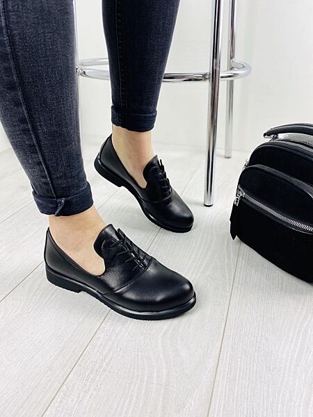 Туфлі жіночі ILONA 263/L10 чорні весна-осінь шкіра натуральна