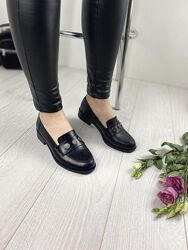 Туфлі жіночі VIKTTORIO ЖАЗИНА чорні весна-осінь, шкіра натуральна 2699