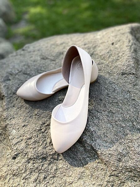 Балетки жіночі ALEX BELL 700K-1-20AP бежеві весна-осінь, шкіра натуральна